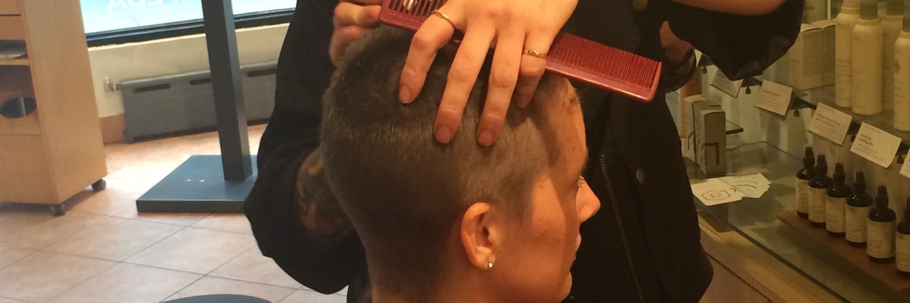Drugs, Hugs, and Losing My Jugs: A Breast Cancer Journal - June 4, 2015 Jessica Sliwerski getting hair cut