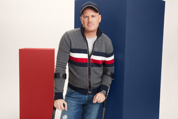 tommy hilfiger accessible clothing