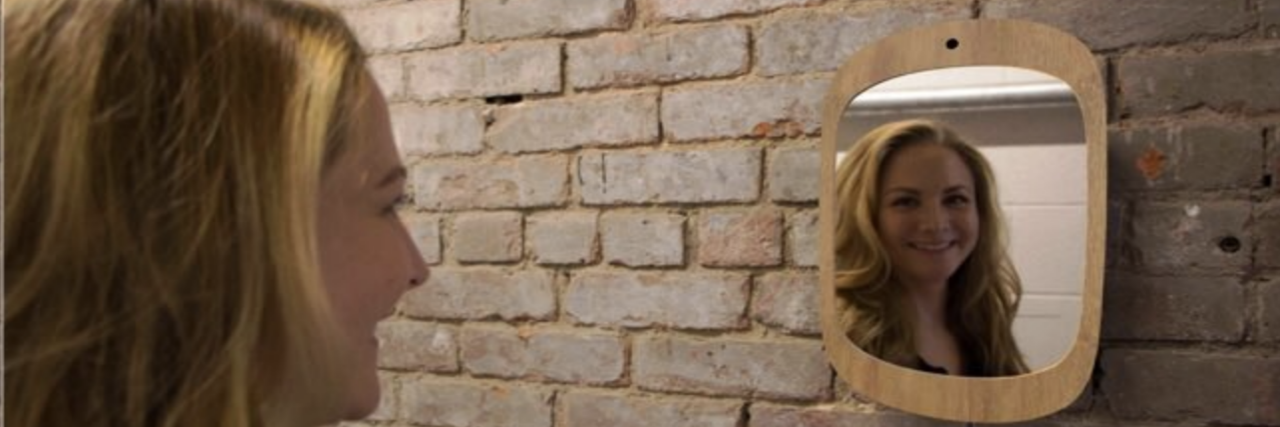 Smile Mirror Makes Cancer Patients Smile in Order to See Reflection