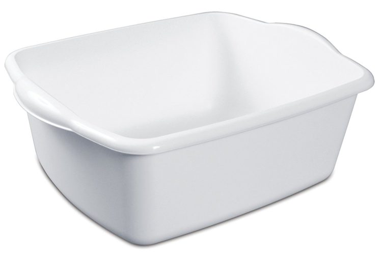 white plastic tub