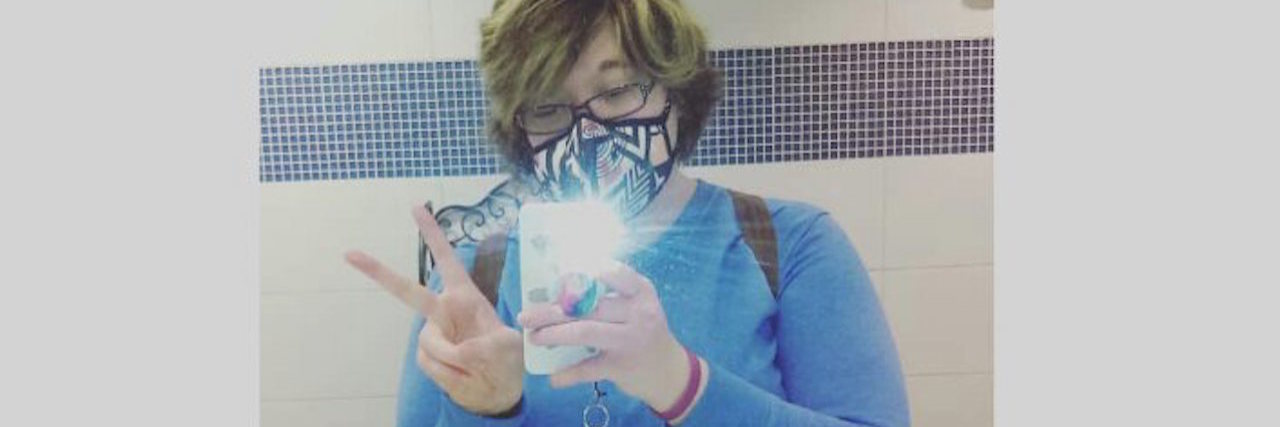 Being Accepted for Wearing a Face Mask Due to Lupus author wearing her vogmask to class