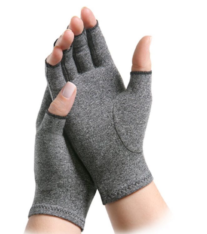 IMAK compression gloves
