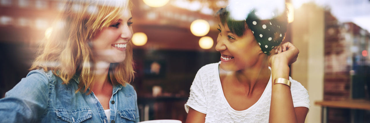 7 Reasons Anxiety Makes Me Seem Like a 'Bad Date' Two girls on a date