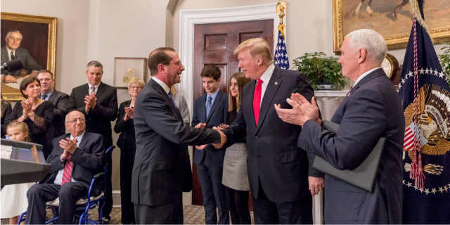 Secretary of HHS Alex Azar and President Trump, Vice President Mike Pence