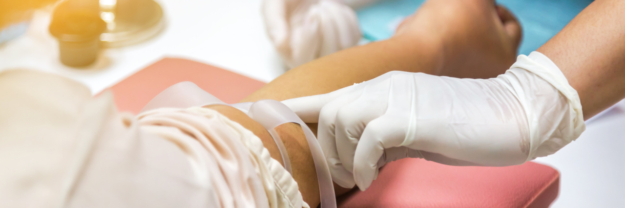 When Doctors Can't Find My Veins nurse prepare drawing blood sample from arm patient for blood test