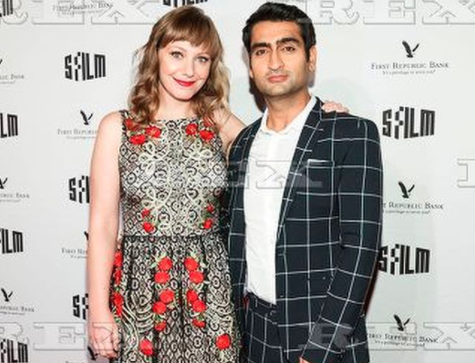 emily v gordon and kumail nanjiani on the red carpet