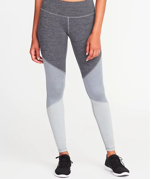 compression leggings with color block pattern in three shades of gray