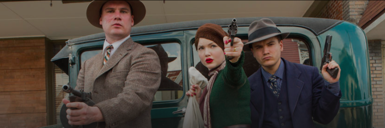 What Netflix's 'Bonnie and Clyde' Showed Me About Anxiety Attacks bonnie and clyde with guns drawn