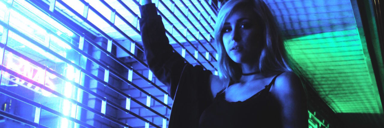 Why Borderline Personality Disorder Makes Me Seem Like Manipulative neon woman