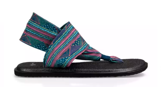 15 Sandal Brands People With Chronic Pain Recommend