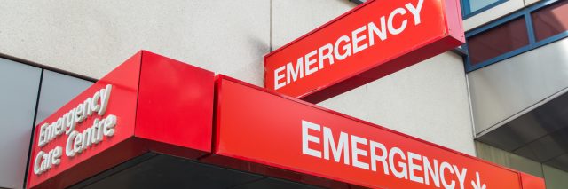 picture of entrance to the emergency room