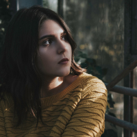 12 Red Flags You Might Actually Need to Get Help for Your Self-Esteem
