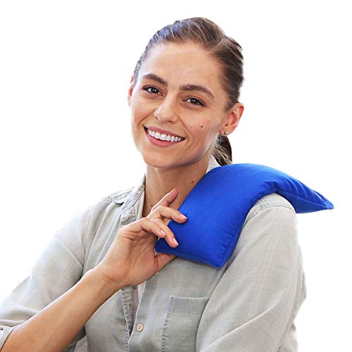 Person modeling a heading pad on their shoulder.