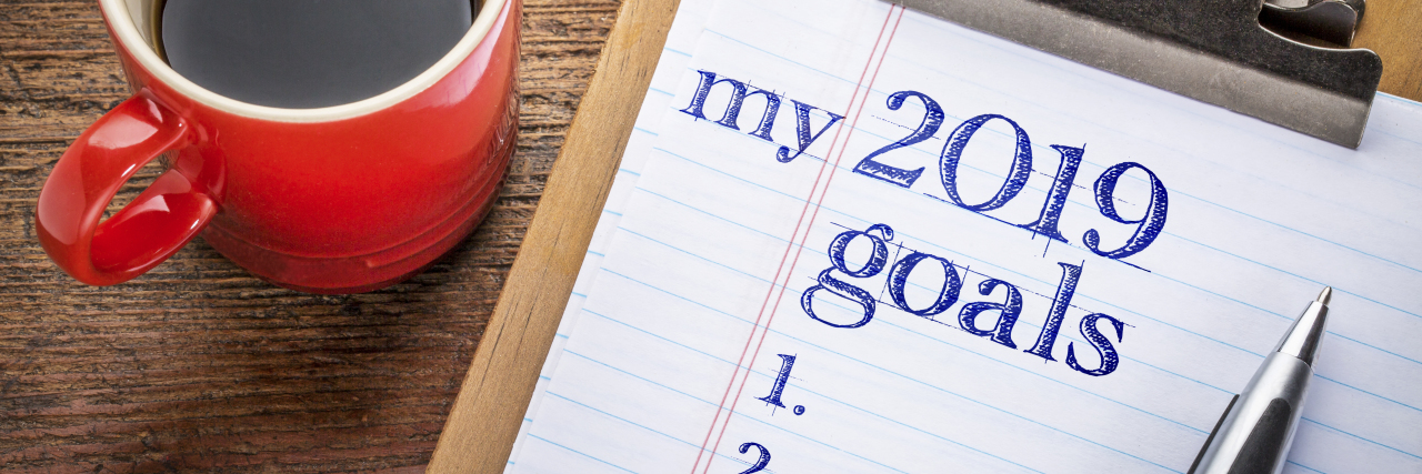 2019 goals written on a clipboard