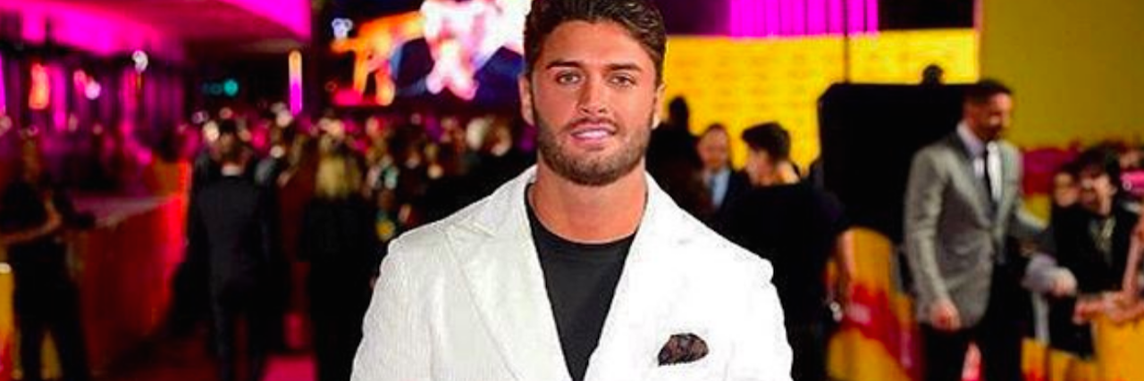 'Love Island' Star Mike Thalassitis Said to Have Died by Suicide at 26 Mike Thalassitis