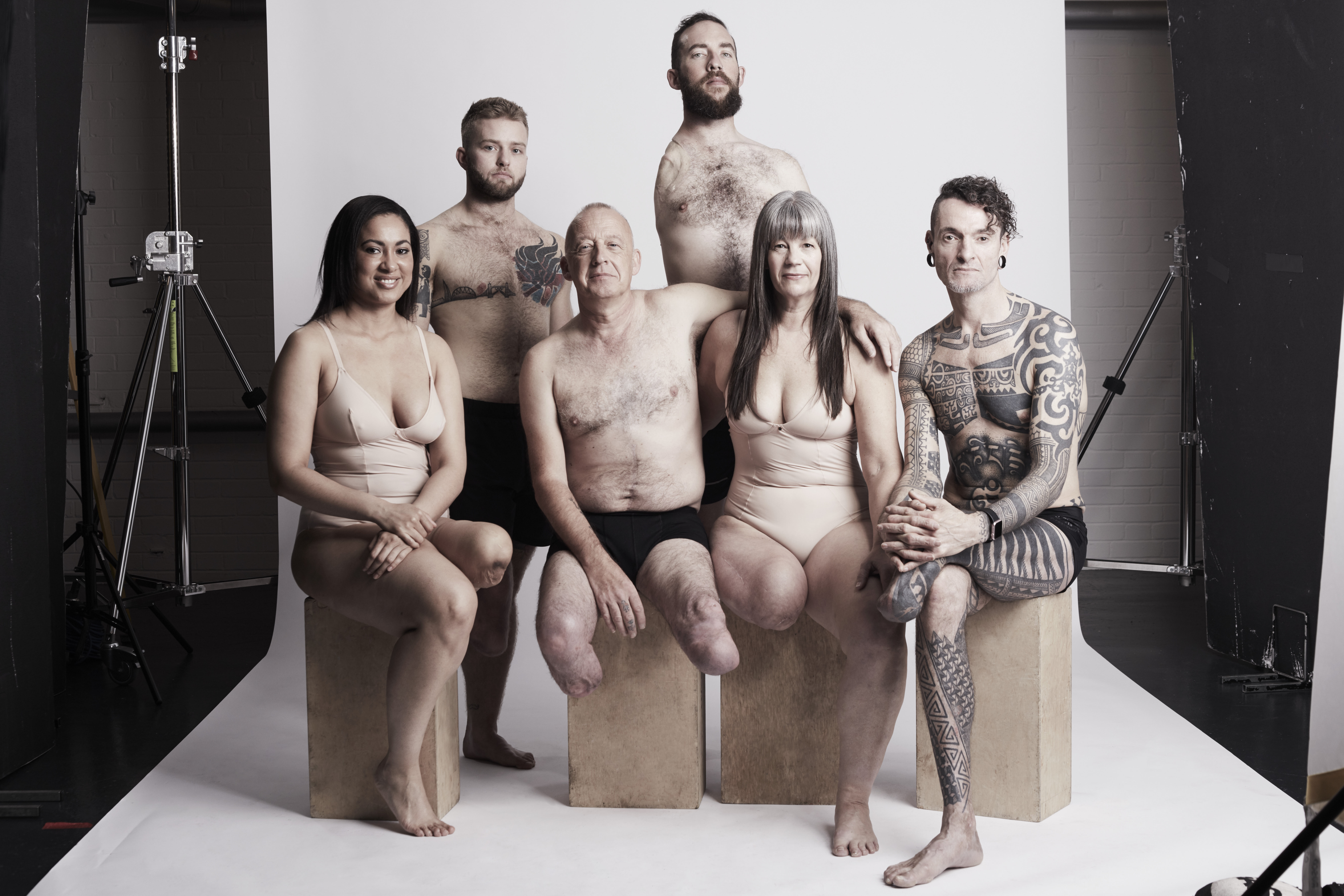 A group of people with limb differences.