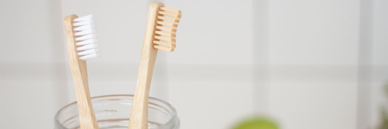 Tips for Practicing Good Dental Hygiene While Depressed toothbrushes