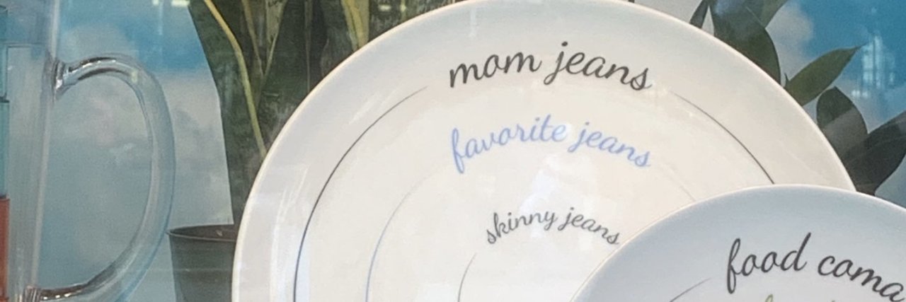 Macy's Removes Jeans Portion-Control Plates After Online Criticism Jeans Plates at Macys