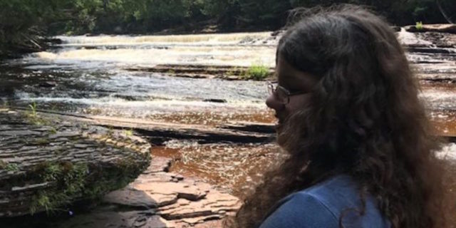 When My Daughter With Vision Loss Had a Chance to Say Goodbye to the Stars