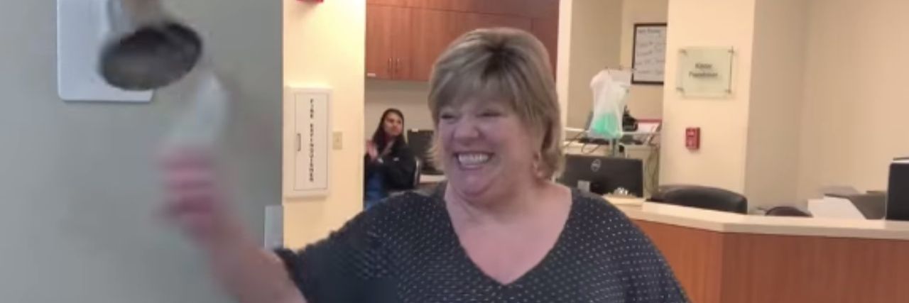 Woman Rings Cancer-Free Bell So Hard She Breaks It in Viral Video darla jaye ringing cancer free bell