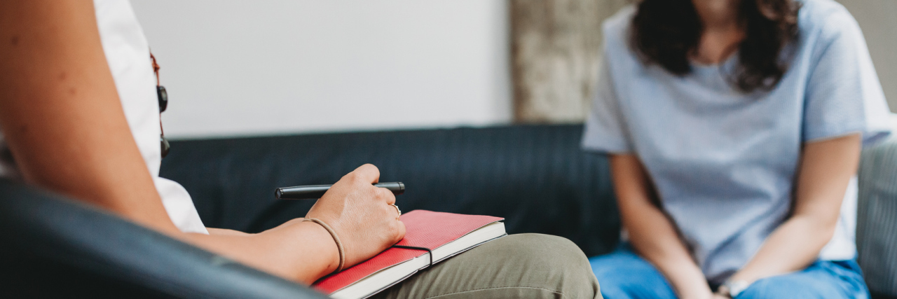 The Difference Between a Psychologist and a Counselor Psychotherapy session, woman talking to his psychologist in the studio