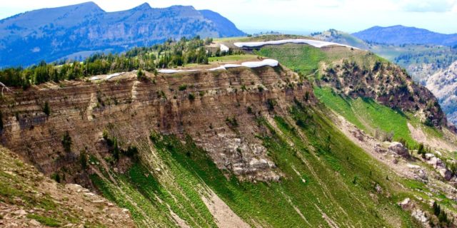 My Battle to Smell Again as a Person With Anosmia Mountain view on Table Rock hike in Idaho.
