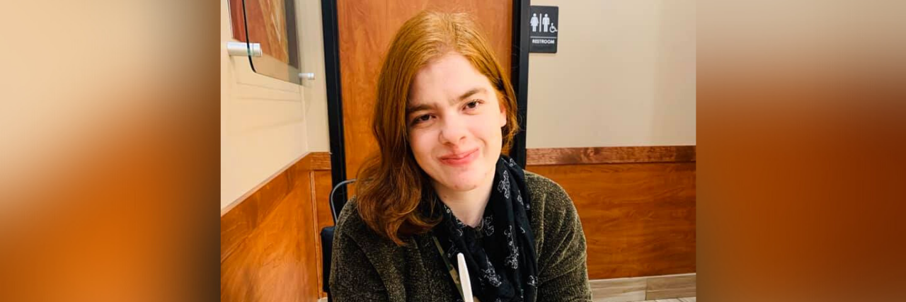 How to Answer Questions From Strangers About Disability Alyssa eating ice cream.