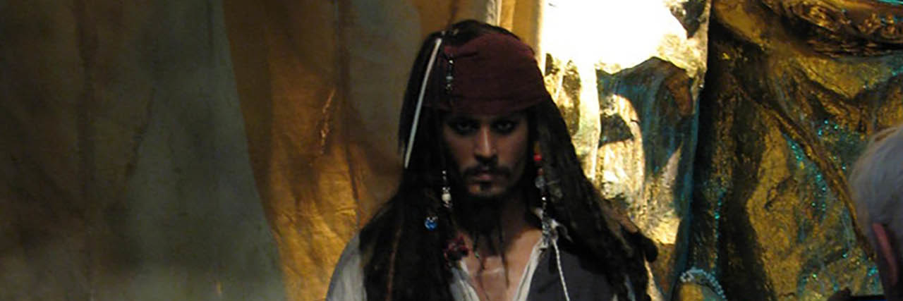 Johnny Depp Dons Jack Sparrow Costume to Visit Kids in the Hospital