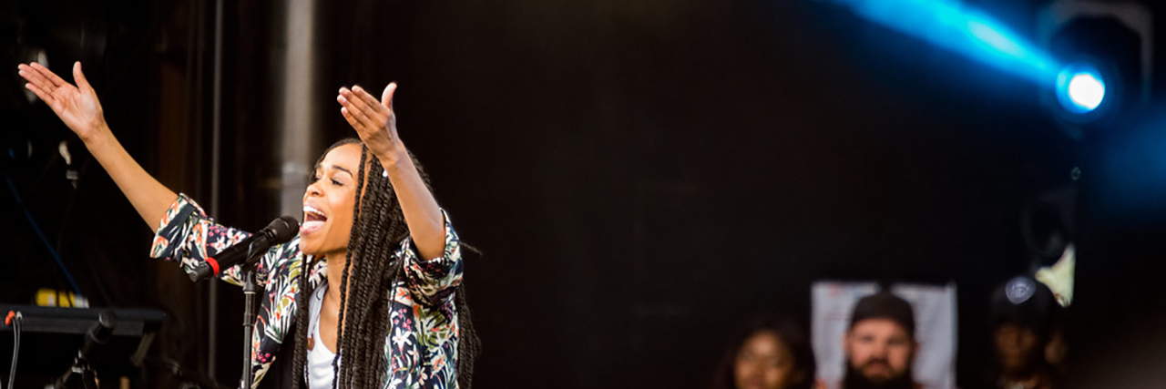 Michelle Williams Posts Message About Seeking Mental Health Treatment Michelle Williams performing onstage.