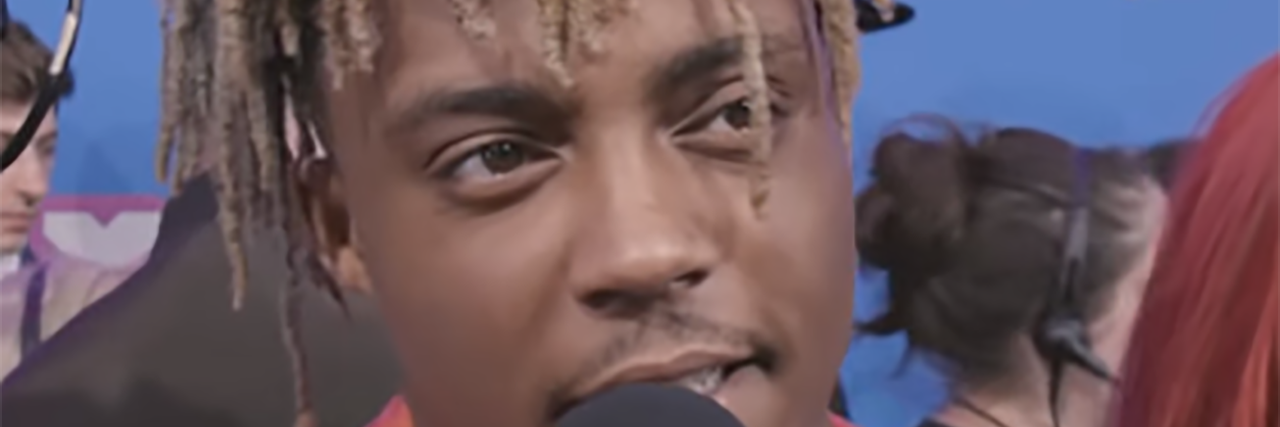 Rapper Juice Wrld Dies at 21 Juice Wrld speaks on the MTV red carpet
