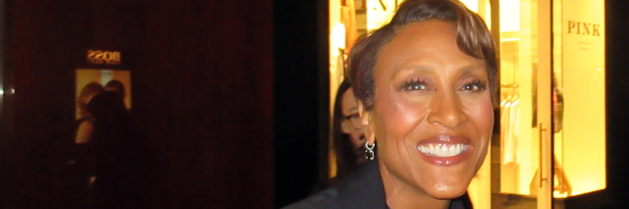Robin Roberts Told 'Humans of New York' a Very Personal Hospital Story Robin Roberts in a black outfit