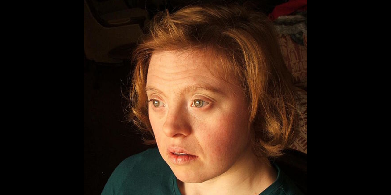 Prince William Awards Actress With Down Syndrome Sarah Gordy MBE Title