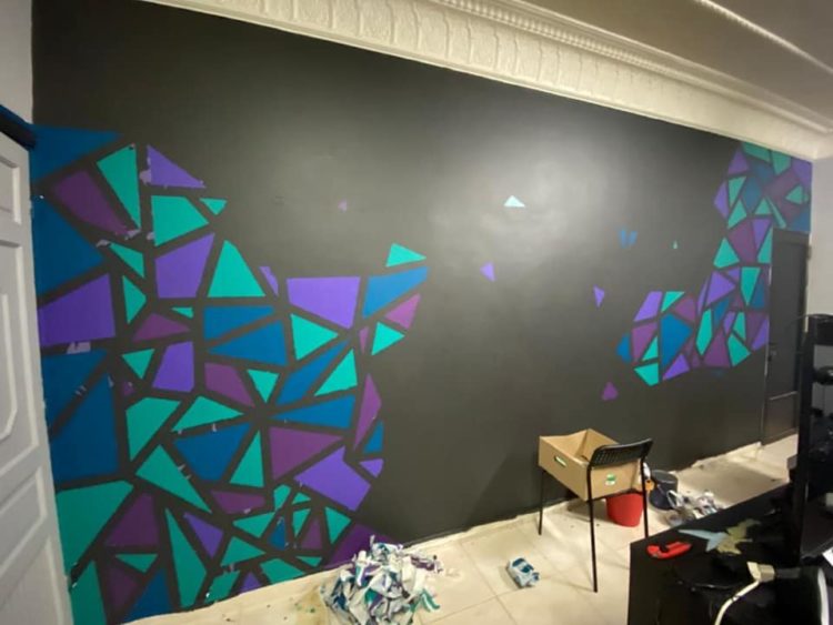 bedroom geometric painting