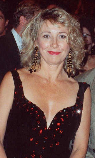 Teri Garr on the red carpet in 1990