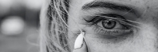 A close up off a woman's eye