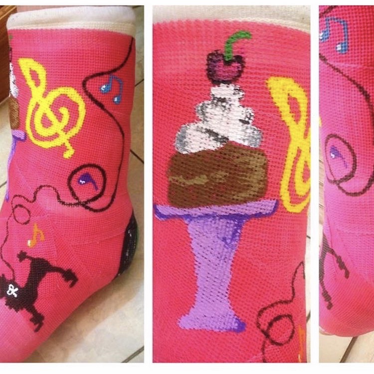 Cast decorated with cupcakes.