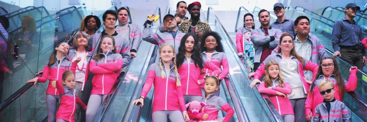 Deaf Actress Shaylee Mansfield Stars in 'Feel the Beat' on Netflix The cast of Feel The Beat on Netflix riding down three separate escalators