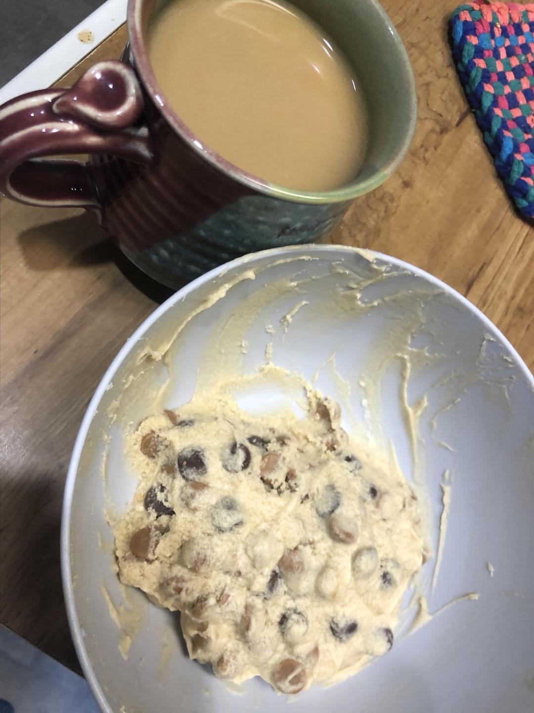 Eva’s cookie “sauce”