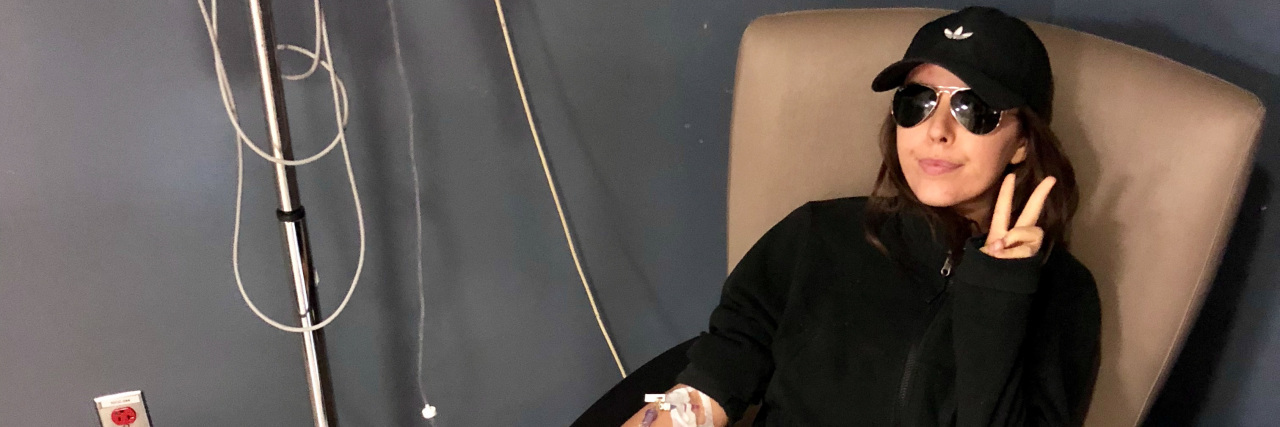 4 Differences Between Episodic and Chronic Migraine Natalie in the hospital getting a migraine treatment.