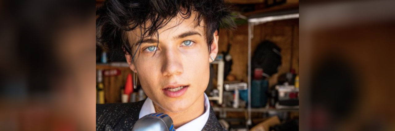 Jaden Hossler's New Song 'Pray' Talks About Passive Suicidal Thoughts Jaden Hossler