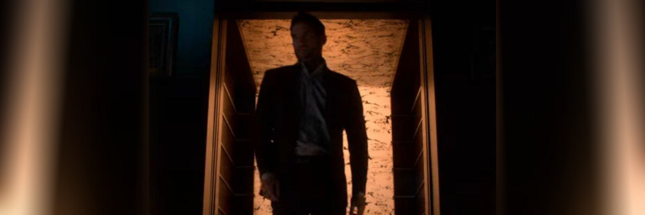 Netflix's 'Lucifer' Season 5 Features Character With a Limb Disability Man has a higher shoulder and shorter arm than his other side.