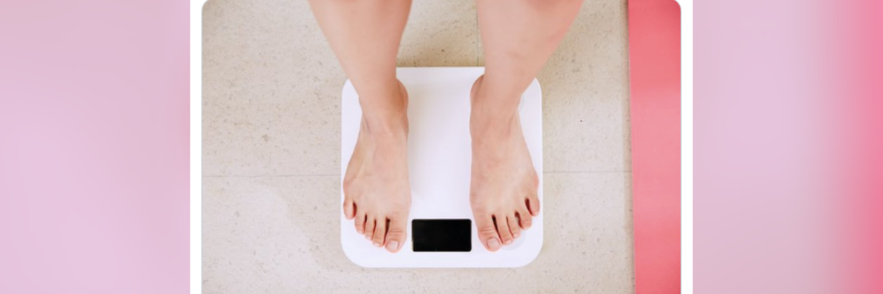 Jeremy Vine Tweet About Weighing Students Sparks Debate A tweet showing someone standing on a scale
