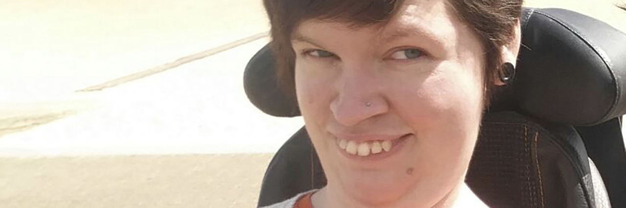 12 Ways to Keep Cool in Hot Weather as a Wheelchair User