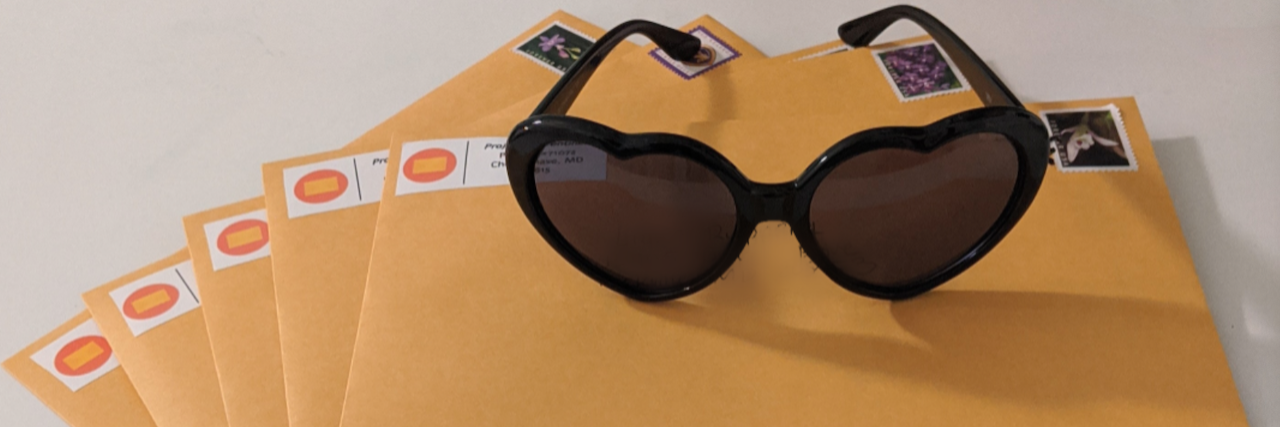 Quarentines Is Helping Teens Connect During COVID-19 A group of letters with sunglasses on top