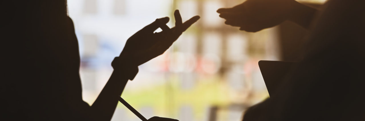 7 Signs You Found the Right Therapist After Having a Bad One two people talking