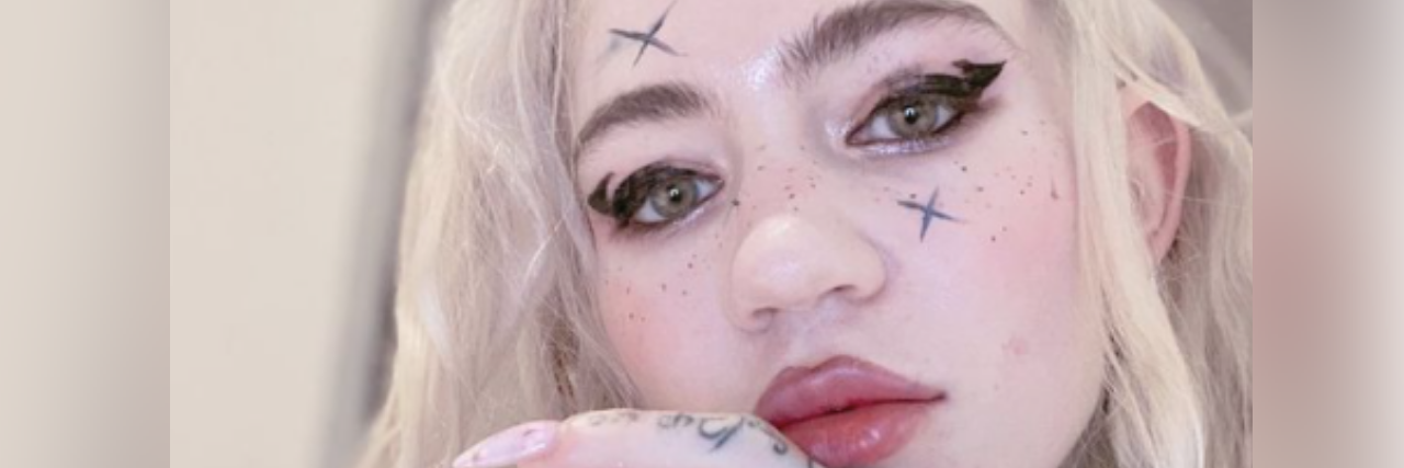 Grimes Was Hospitalized for Panic Attack Post-SNL Appearance