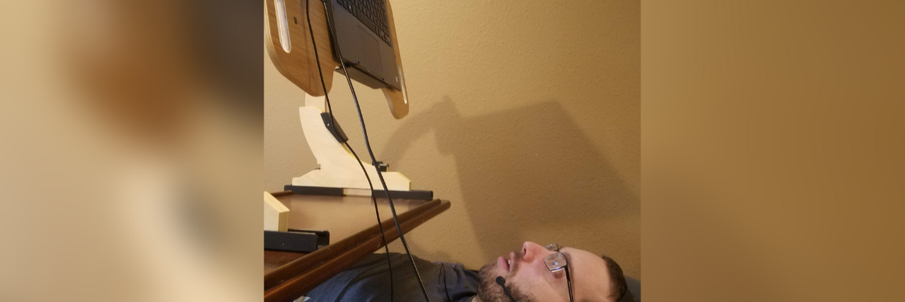 Learning to Control My Computer By Voice Due to Chronic Pain Mike using his computer from bed.