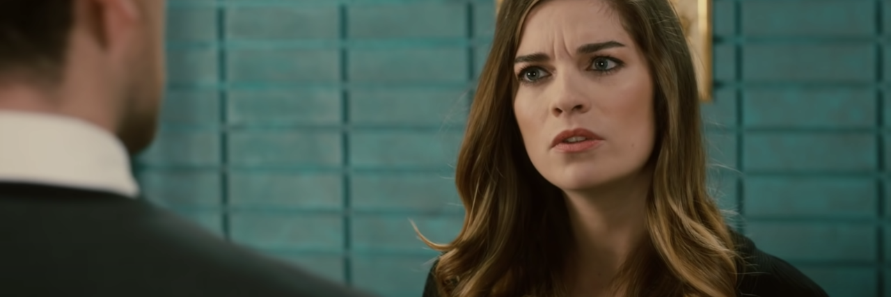 Annie Murphy: Schitt's Creek Star Shows Celebrities Have Depression screenshot of Annie Murphy as Alexis on Netflix's Schitt's Creek