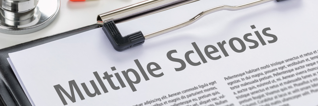 3 Early Multiple Sclerosis Symptoms to Discuss With Your Doctor Early symptoms of Multiple Sclerosis written on a clipboard