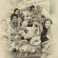 Multi-generational family reunion picnic